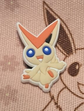 3/$10 Victini Pokemon Croc Charm